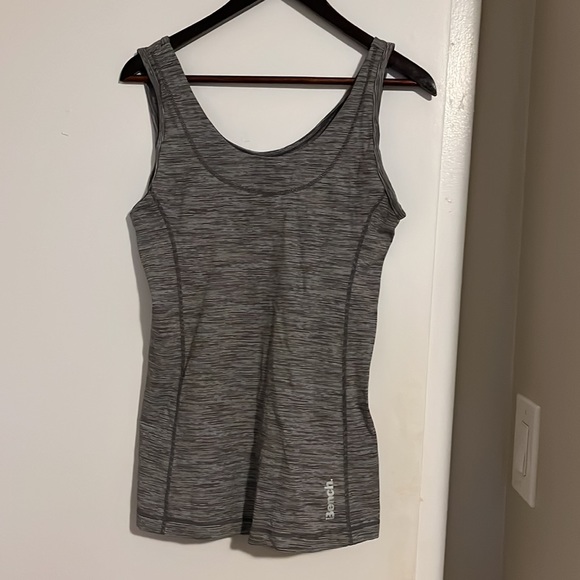 Bench workout top - Picture 4 of 5